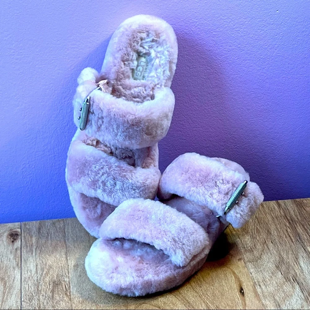 UGG- Fuzzy YEAH Sandal Slipper - Dusty PINK - SOFT Real Lamb Fur - Buckles - Picture 1 of 8